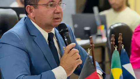 Câmara Municipal Realiza 3ª Sessão Ordinária Focada em Diálogo